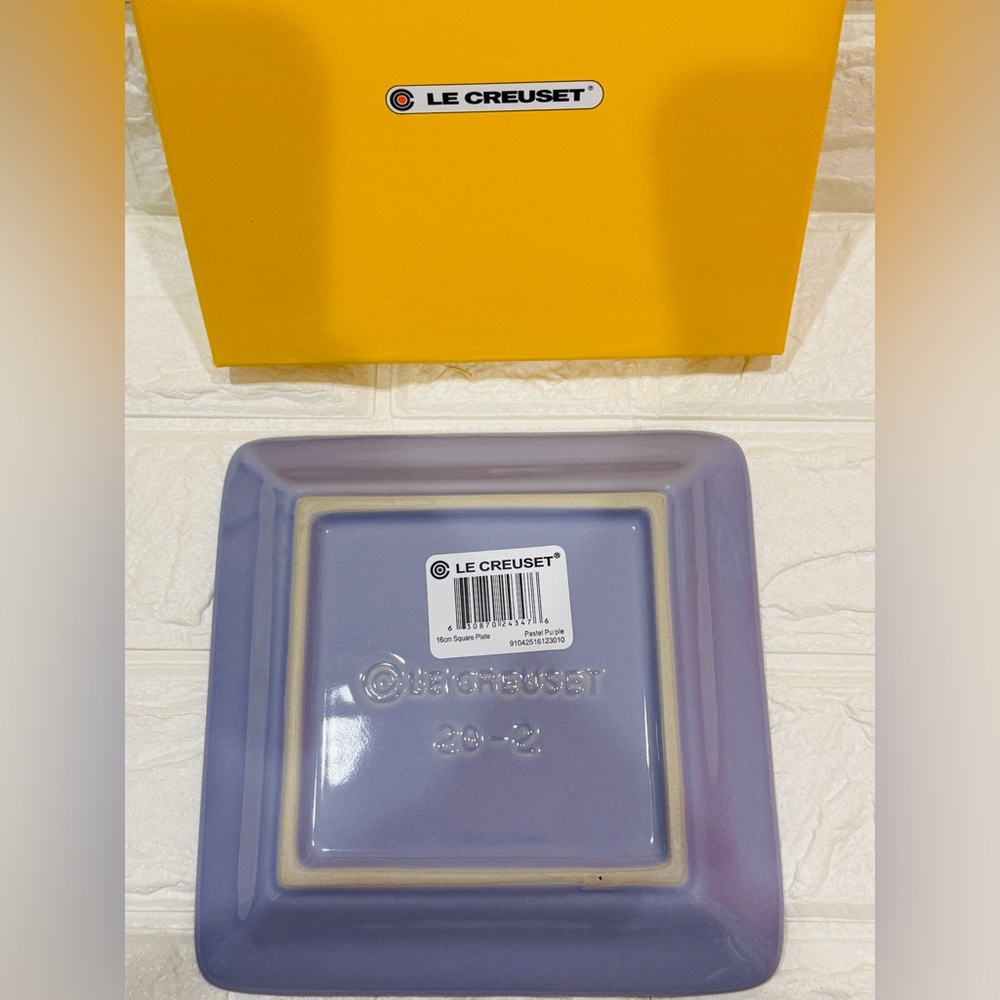 Le Creuset Square plate - Picture 2 of 3